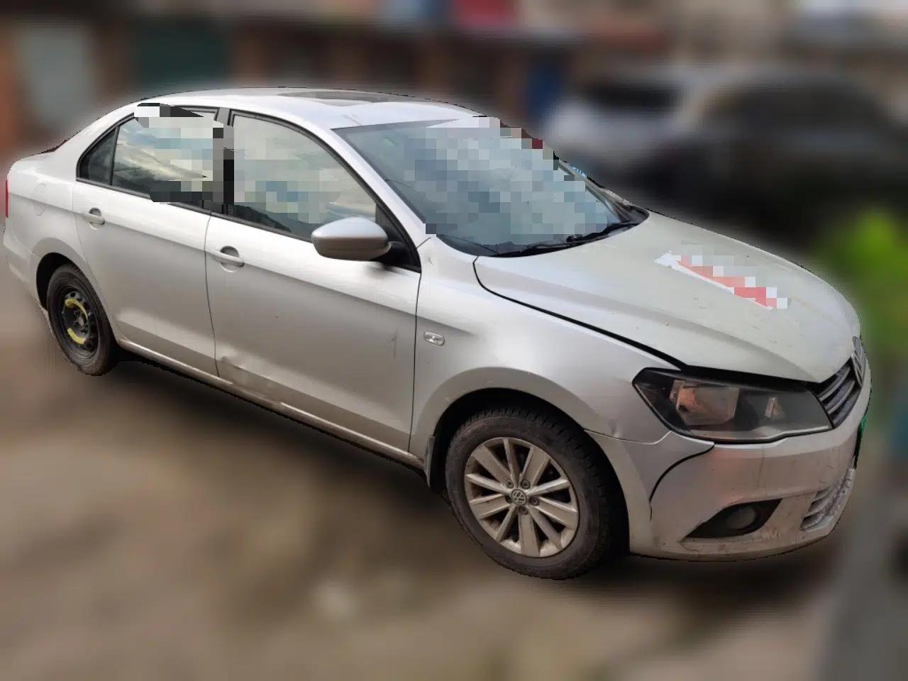 Volkswagen Jetta 2013 1.6L Automatic Comfort Model — миниатюра 3