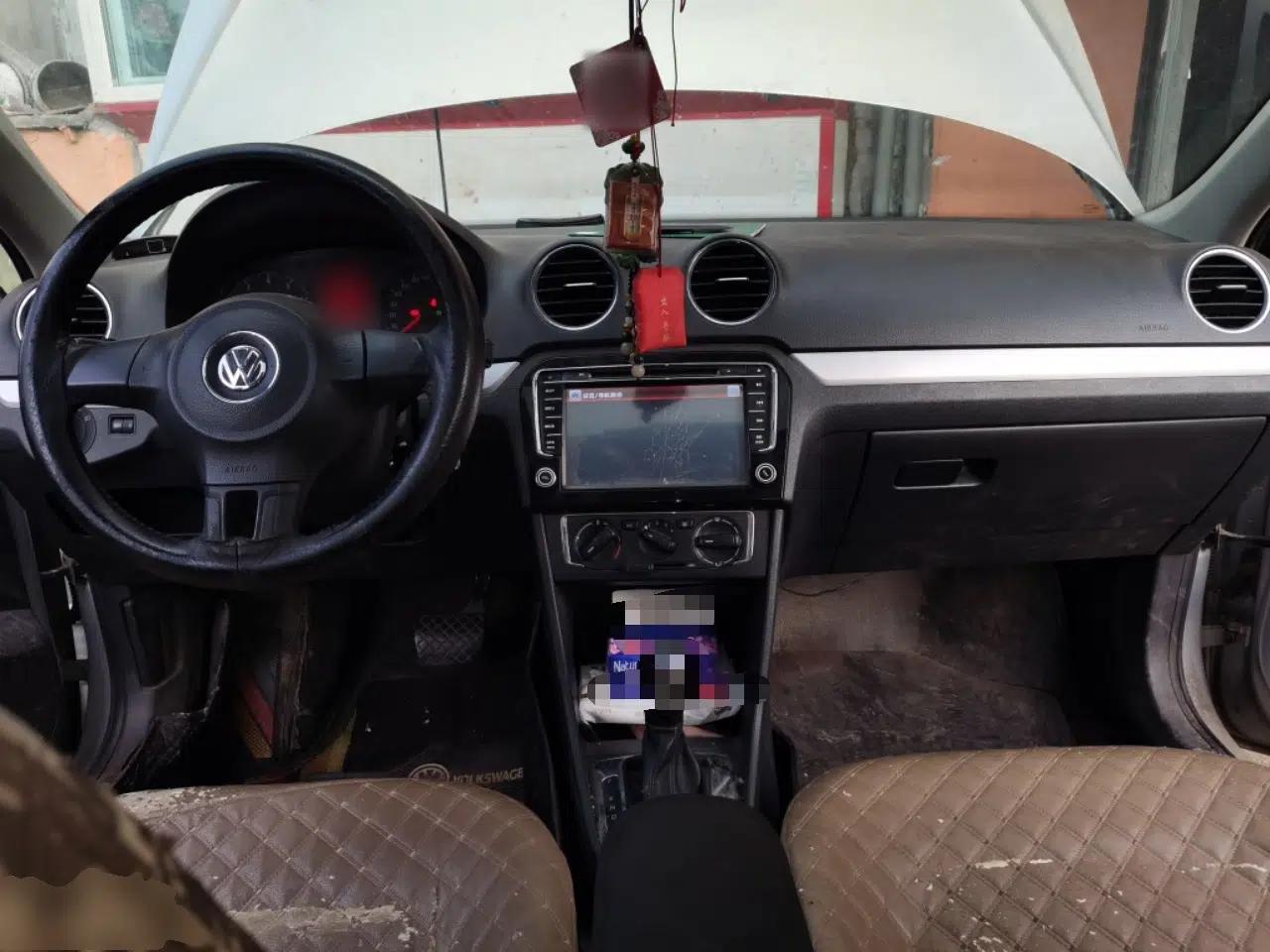 Volkswagen Jetta 2013 1.6L Automatic Comfort Model — миниатюра 9