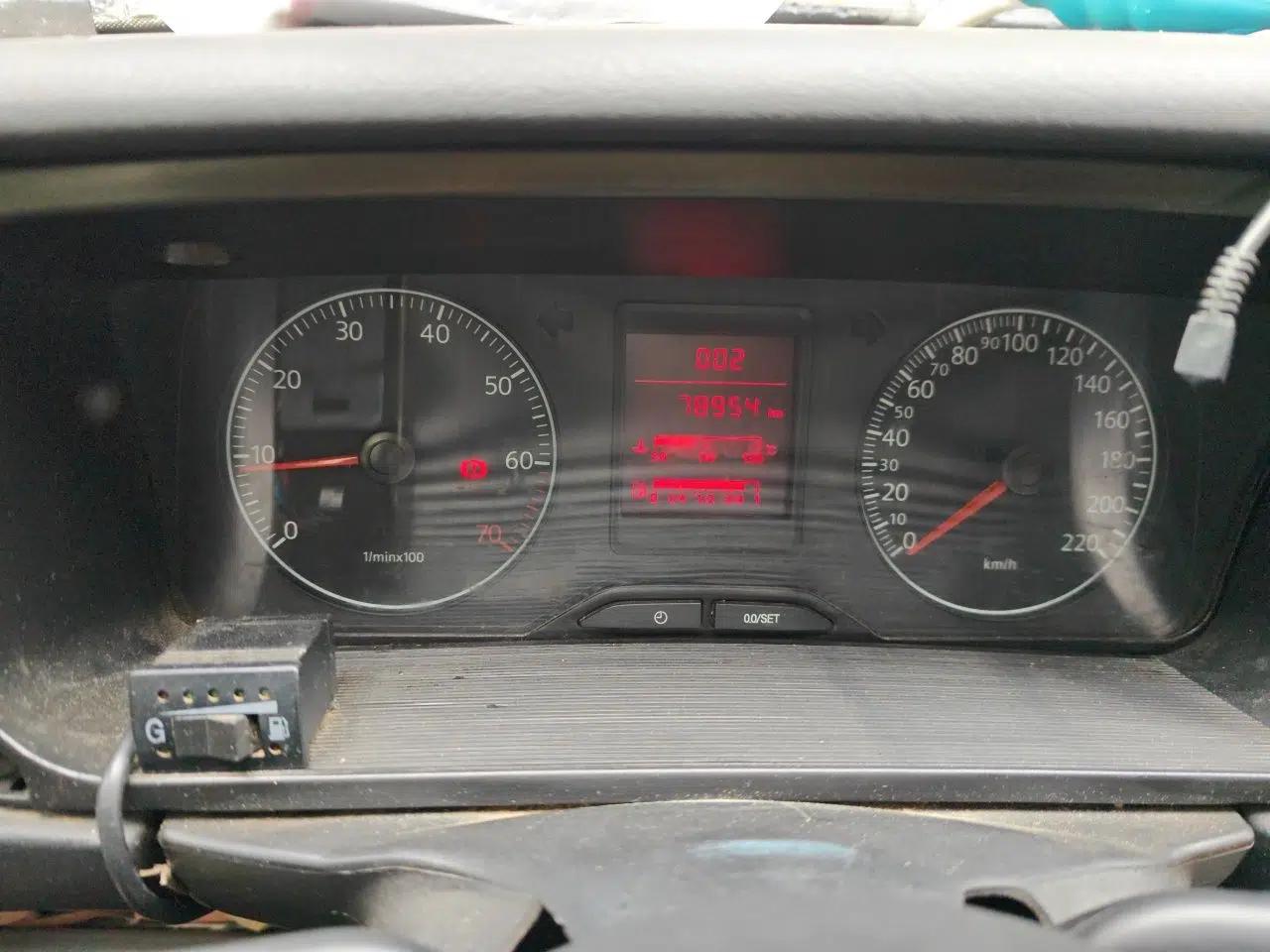 Volkswagen Jetta 2012 1.6L Collector's Edition — миниатюра 12