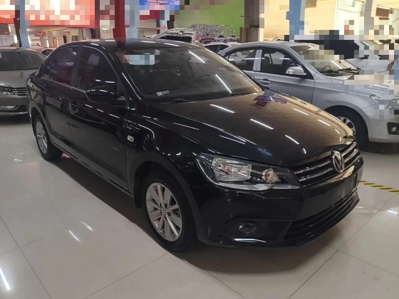 Volkswagen Jetta 2015 1.6L Automatic Comfort Model — миниатюра 3