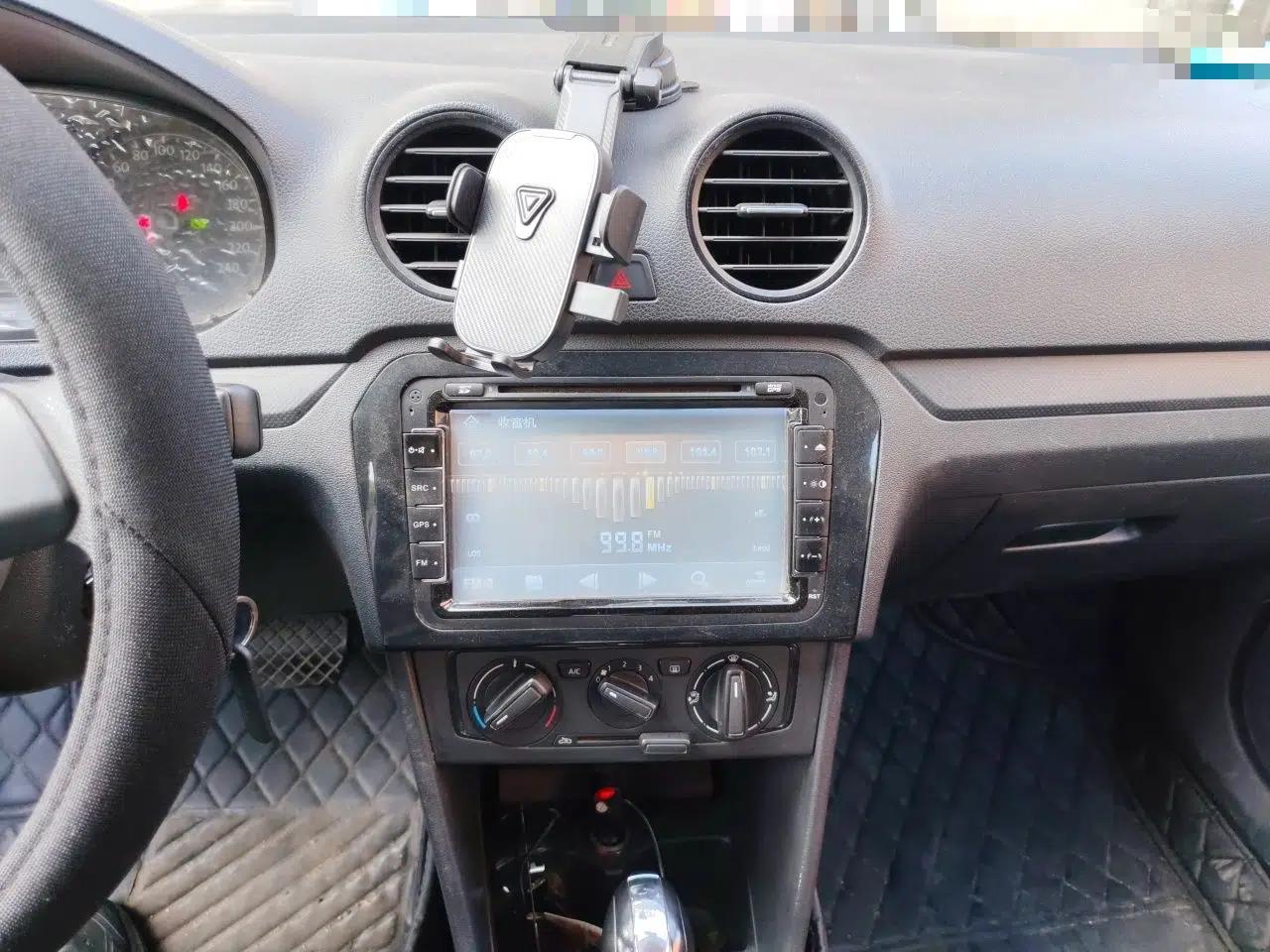 Volkswagen Jetta 2015 Value Edition 1.6L Automatic Fashion Version — миниатюра 12