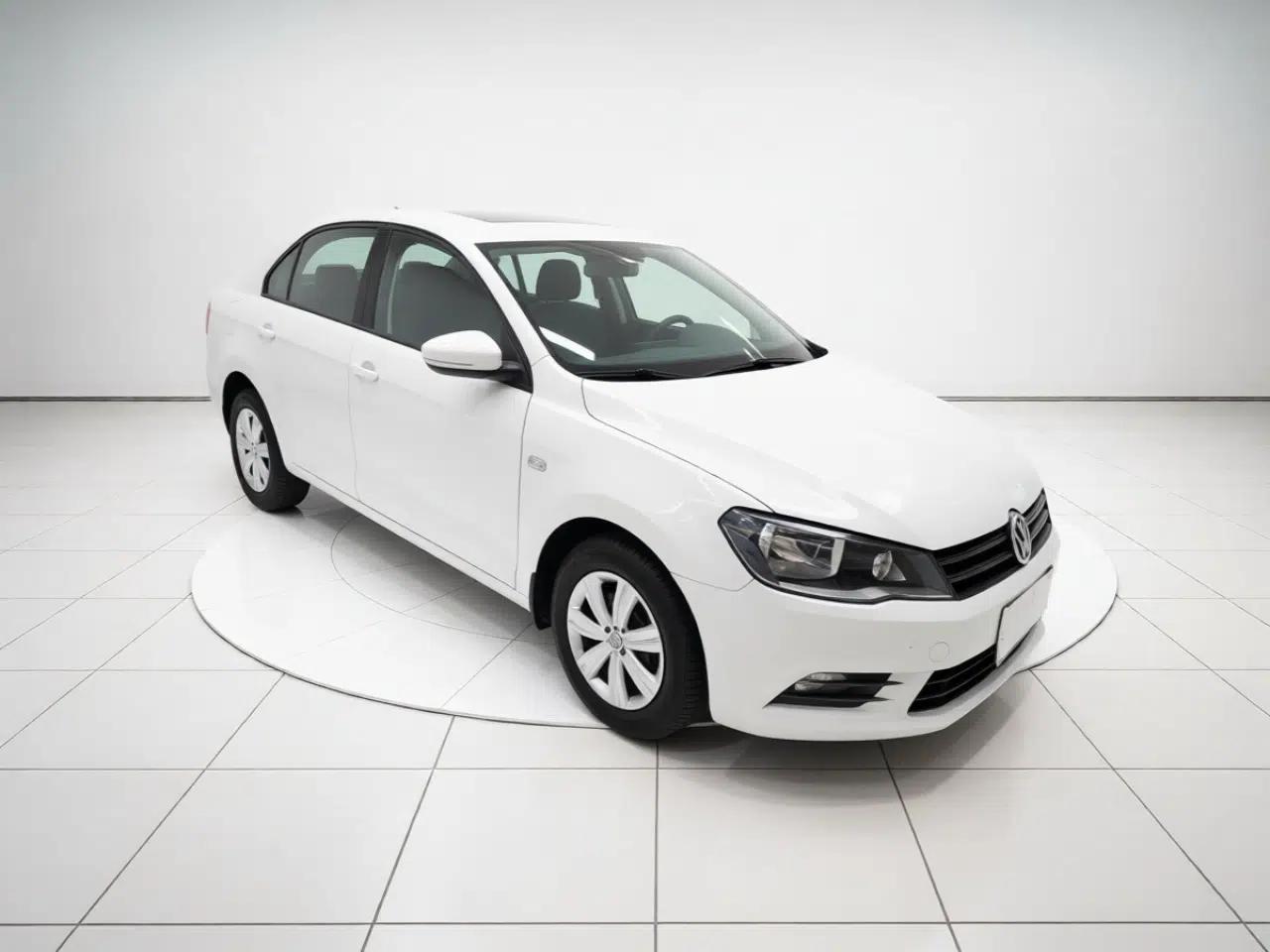 Volkswagen Jetta 2015 Value Edition 1.6L Automatic Fashion Version — миниатюра 3