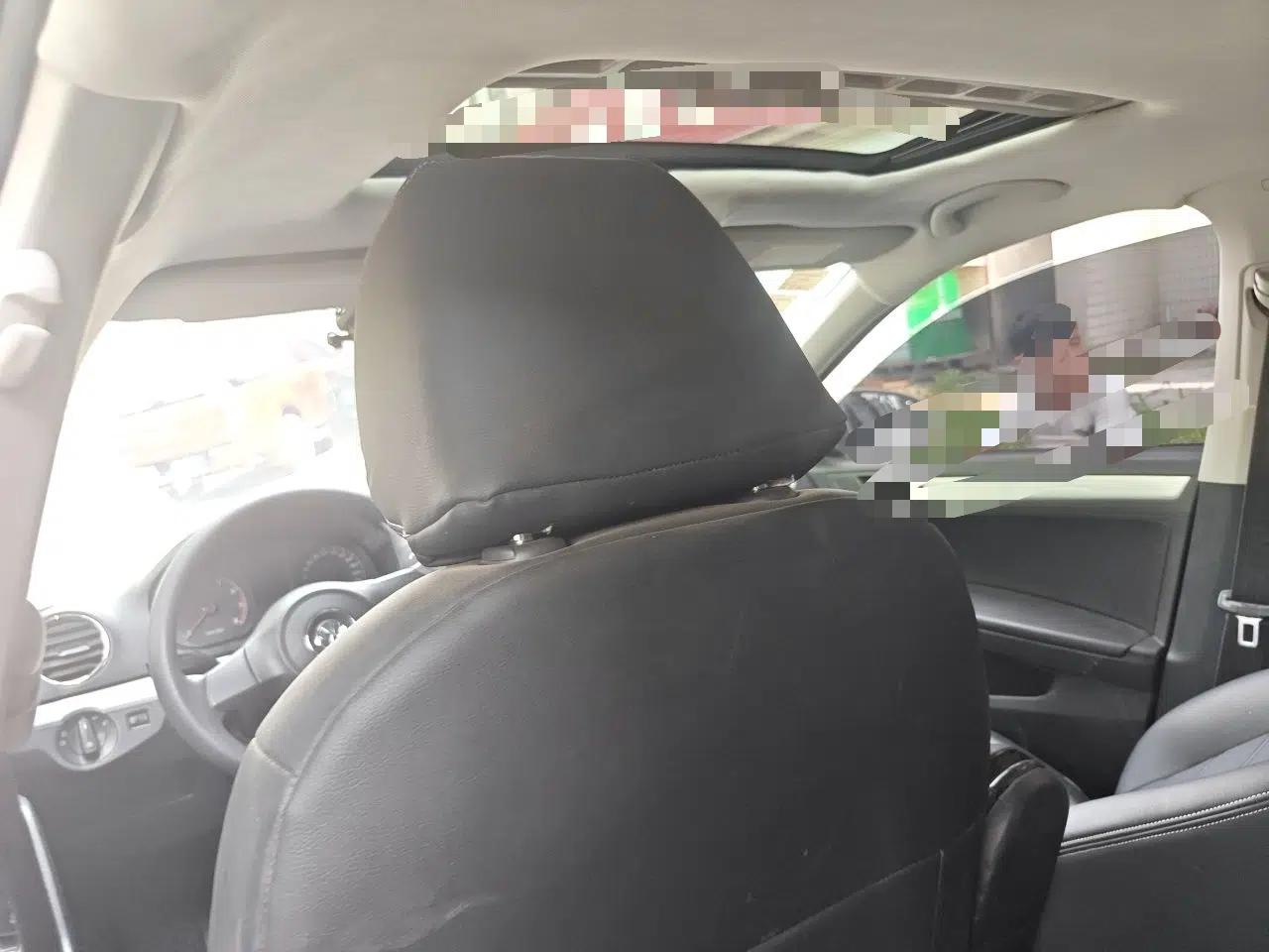 Volkswagen Jetta 2015 1.4L Manual Comfort Model — миниатюра 18