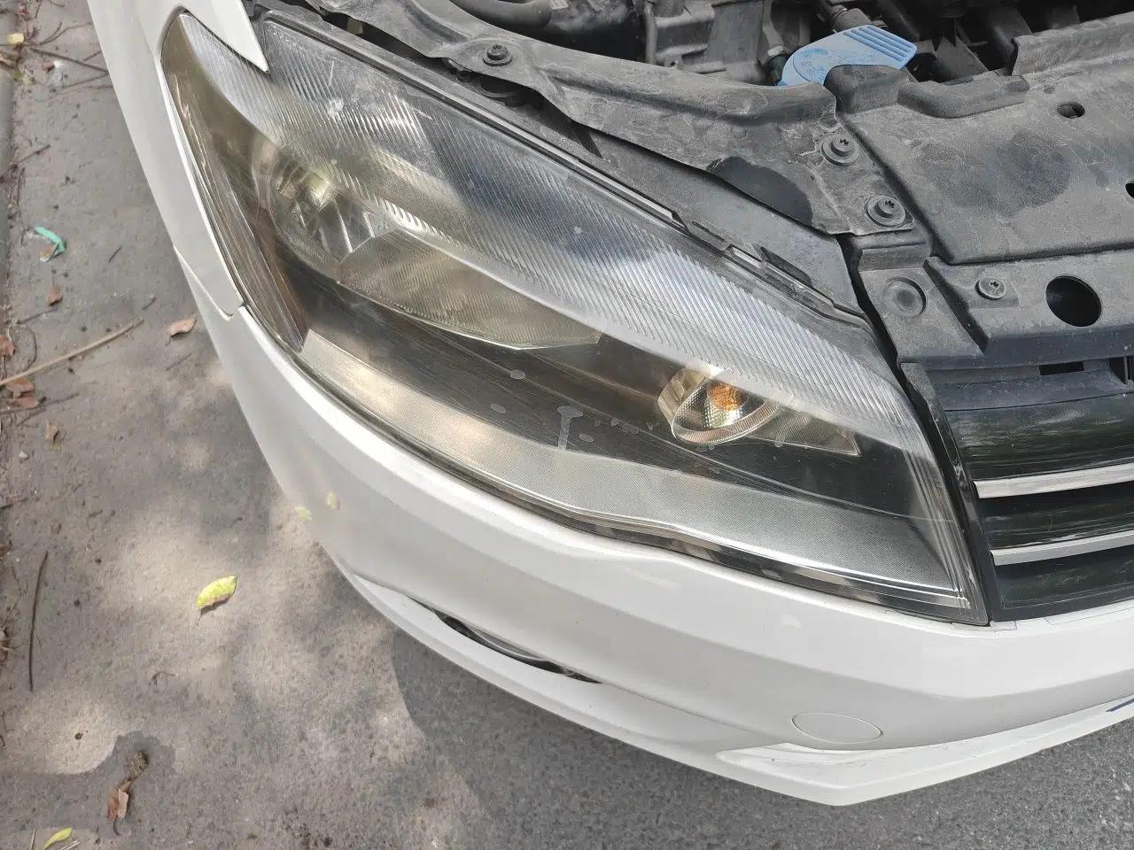 Volkswagen Jetta 2015 1.4L Manual Comfort Model — миниатюра 7