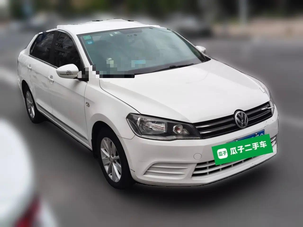Volkswagen Jetta 2015 Value Edition 1.6L Automatic Fashion Version — миниатюра 3