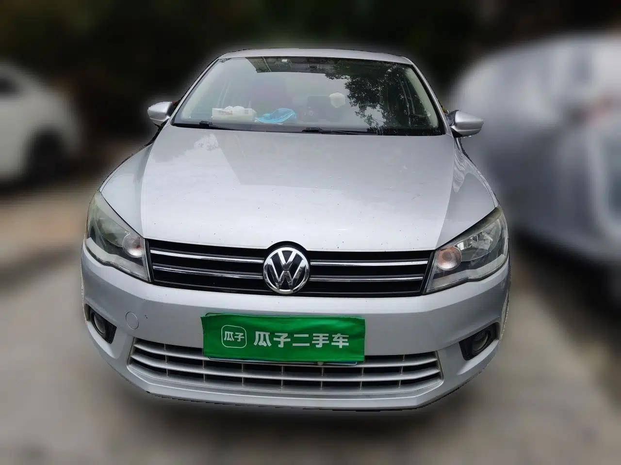 Volkswagen Jetta 2015 1.6L Manual Comfort Model — миниатюра 2