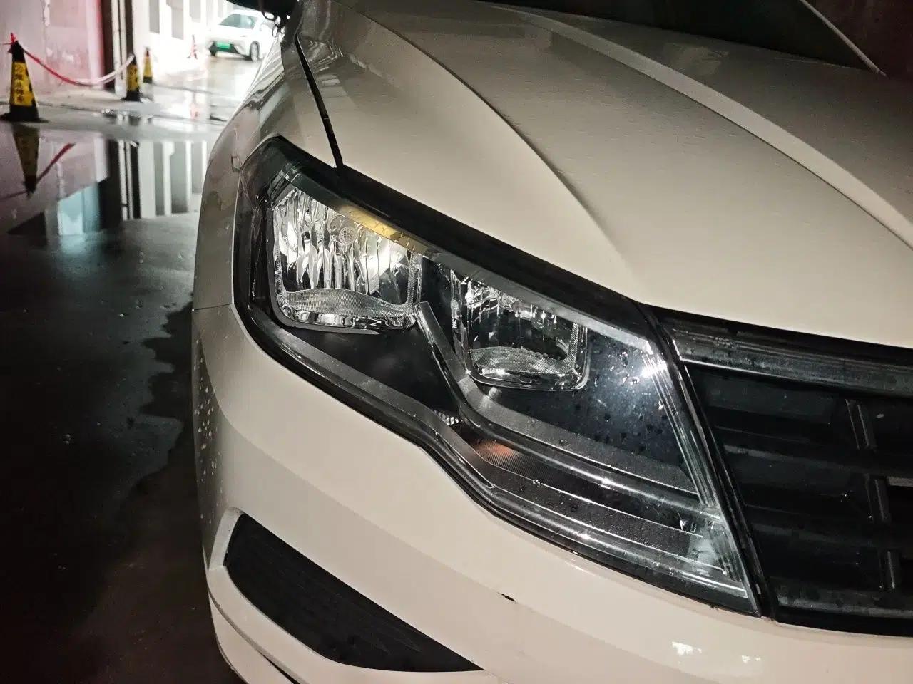 Volkswagen Jetta 2017 1.4L Manual Fashion Edition — миниатюра 7