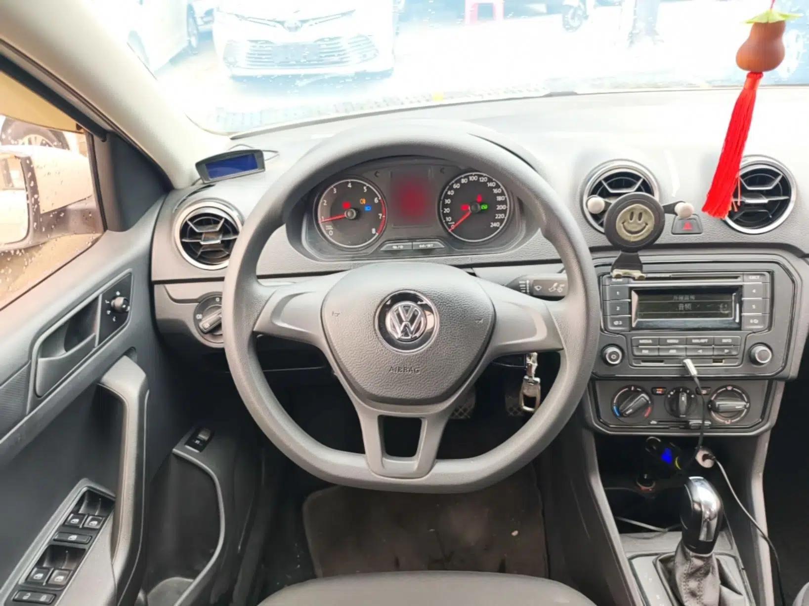 Volkswagen Jetta 2017 1.5L Automatic Fashion Model — миниатюра 13