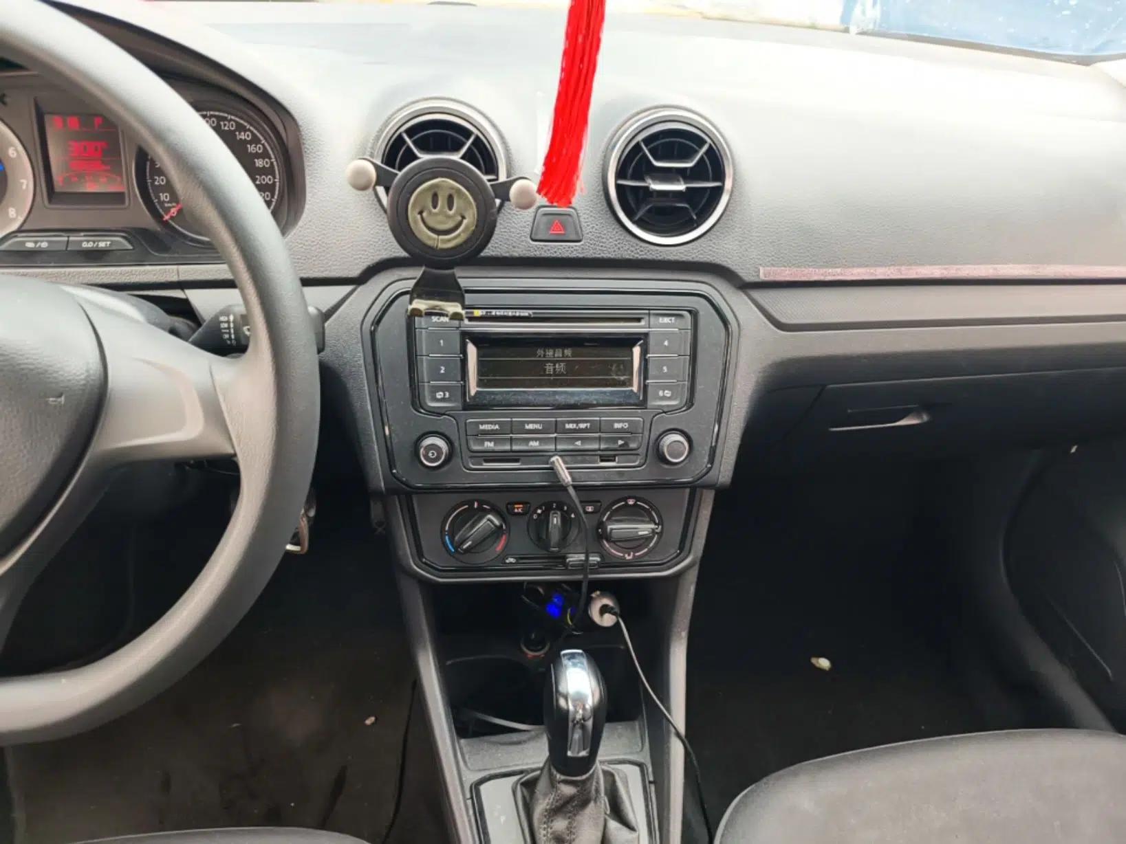 Volkswagen Jetta 2017 1.5L Automatic Fashion Model — миниатюра 15