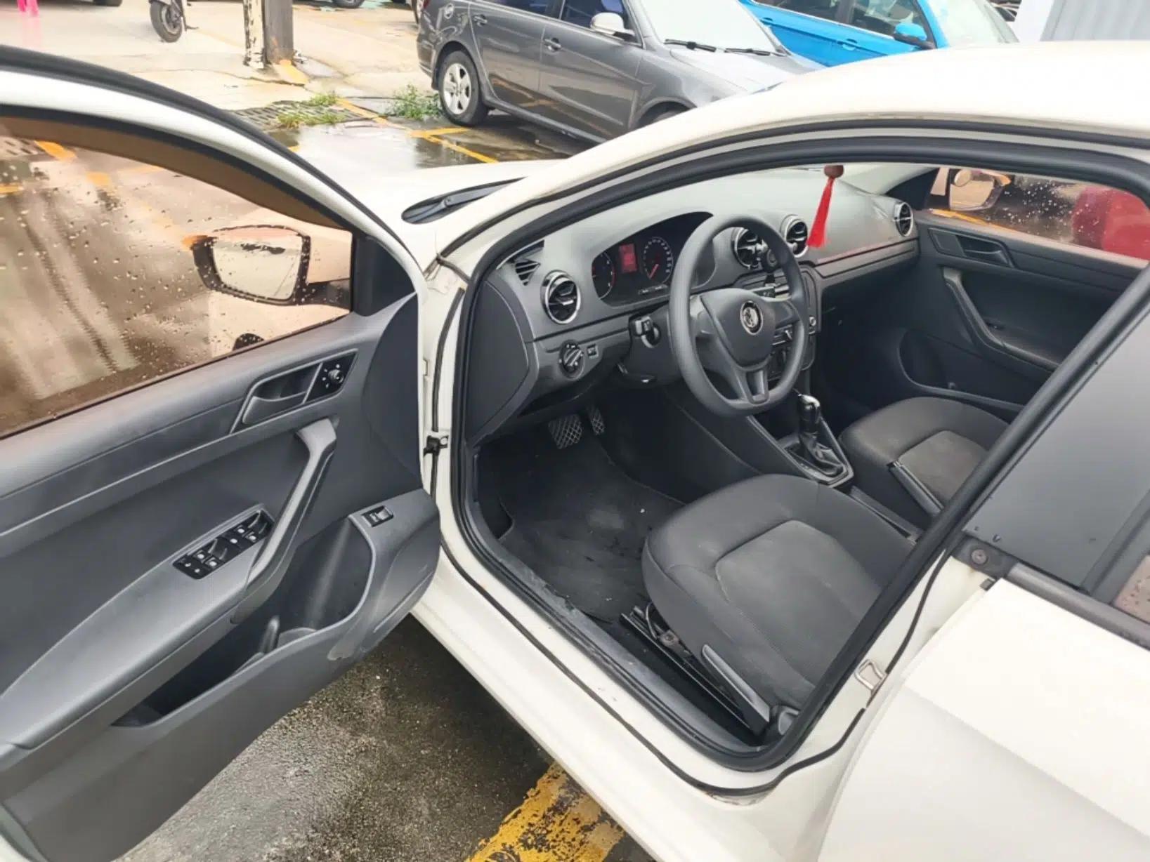 Volkswagen Jetta 2017 1.5L Automatic Fashion Model — миниатюра 18