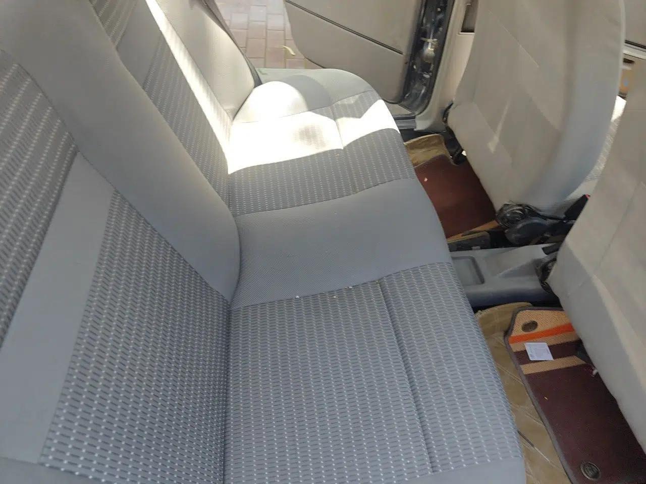 Volkswagen Jetta 2010 1.6L Partner — миниатюра 17