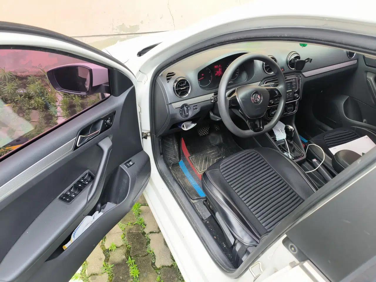 Volkswagen Jetta 2017 1.5L Automatic Comfort Model — миниатюра 16
