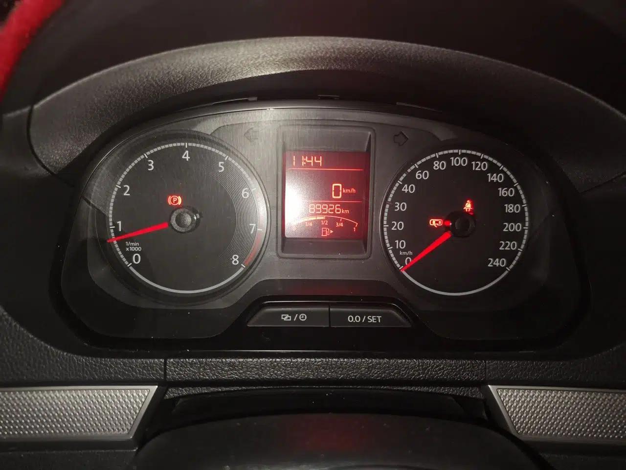 Volkswagen Jetta 2017 1.5L Manual Comfort Model — миниатюра 11
