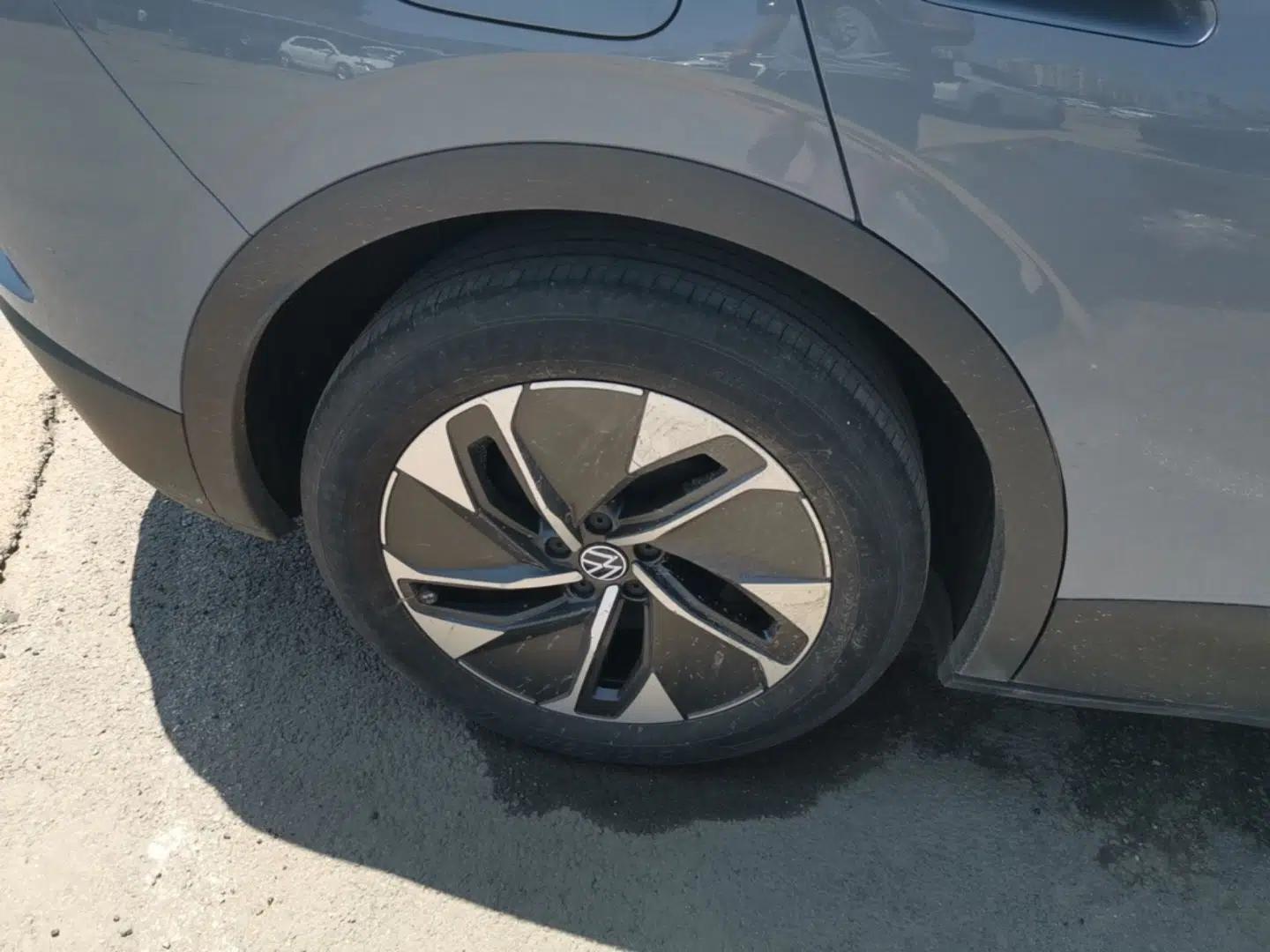 Volkswagen ID.4 CROZZ 2024 Pure Edition Limited Edition — миниатюра 11
