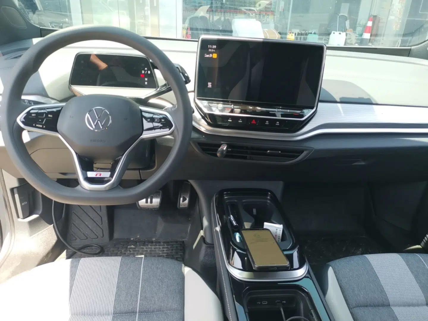 Volkswagen ID.4 CROZZ 2024 Pure Edition Limited Edition — миниатюра 12