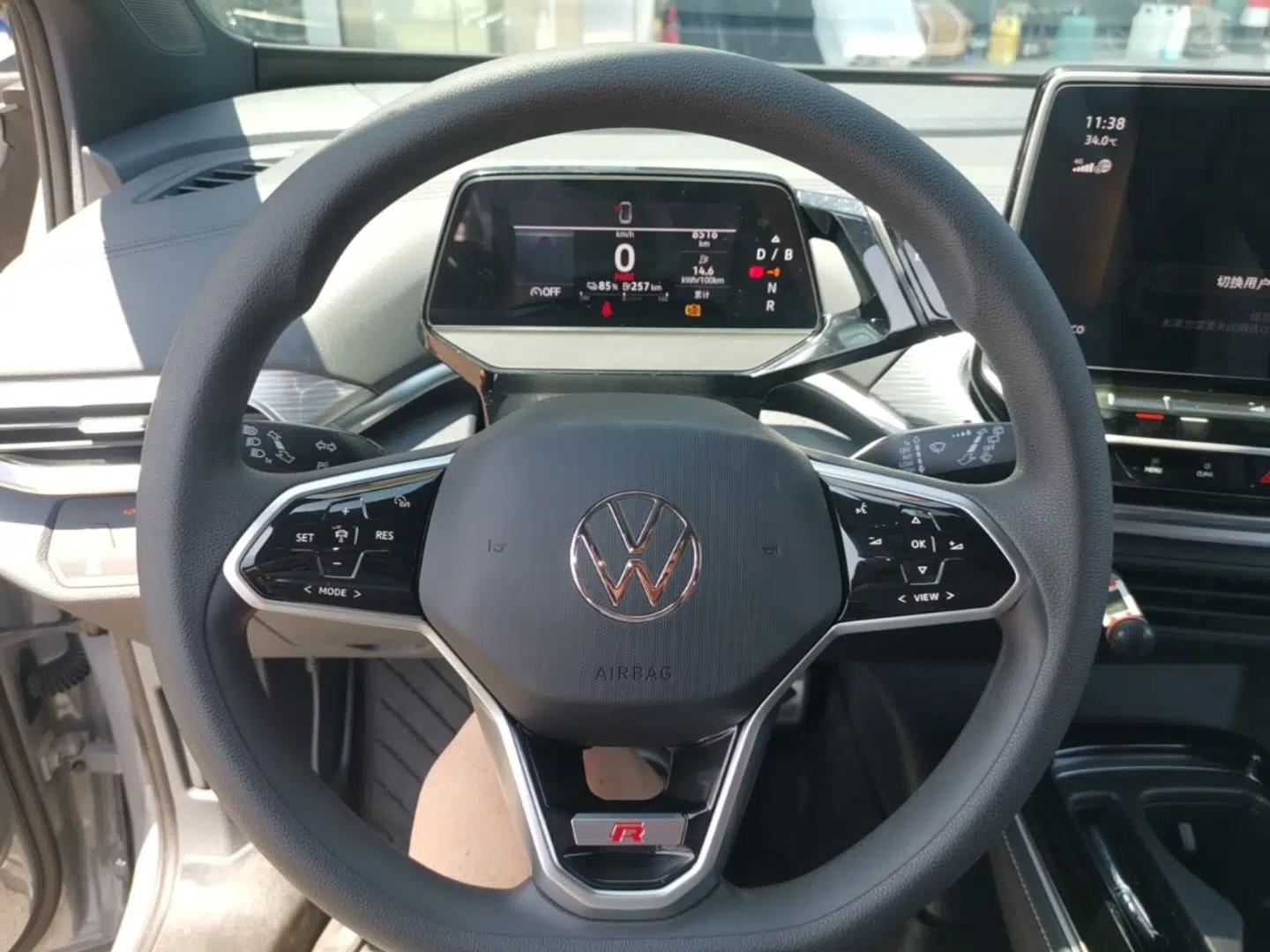 Volkswagen ID.4 CROZZ 2024 Pure Edition Limited Edition — миниатюра 13