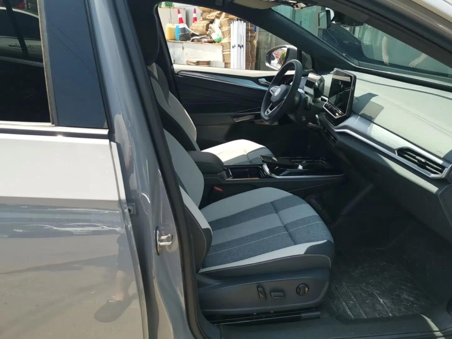 Volkswagen ID.4 CROZZ 2024 Pure Edition Limited Edition — миниатюра 19