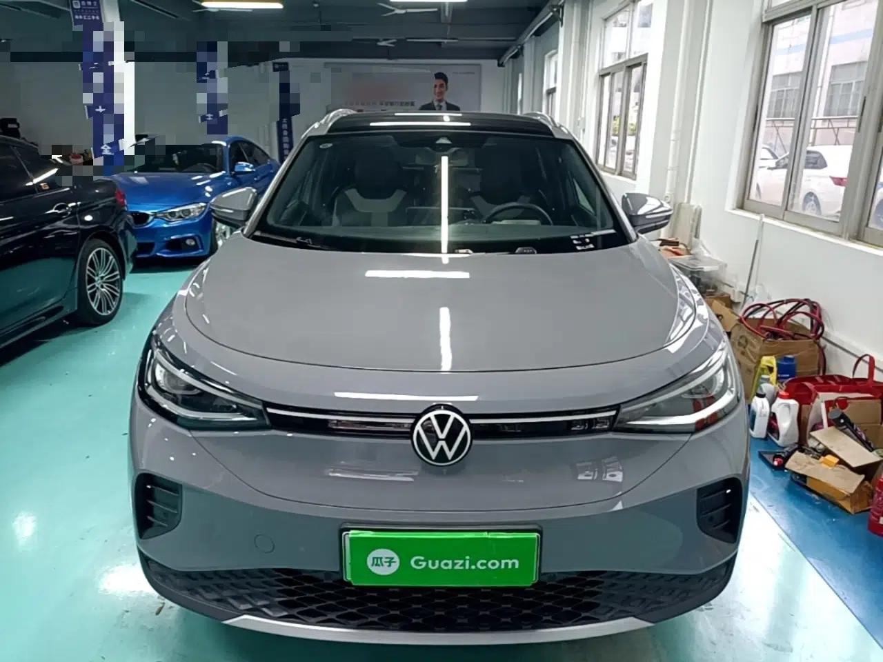 Volkswagen ID.4 CROZZ 2022 Long-Range PURE+ Edition — миниатюра 2
