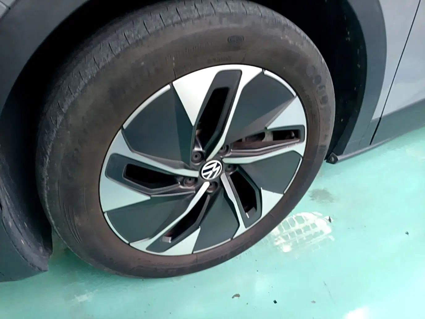 Volkswagen ID.4 CROZZ 2022 Long-Range PURE+ Edition — миниатюра 10