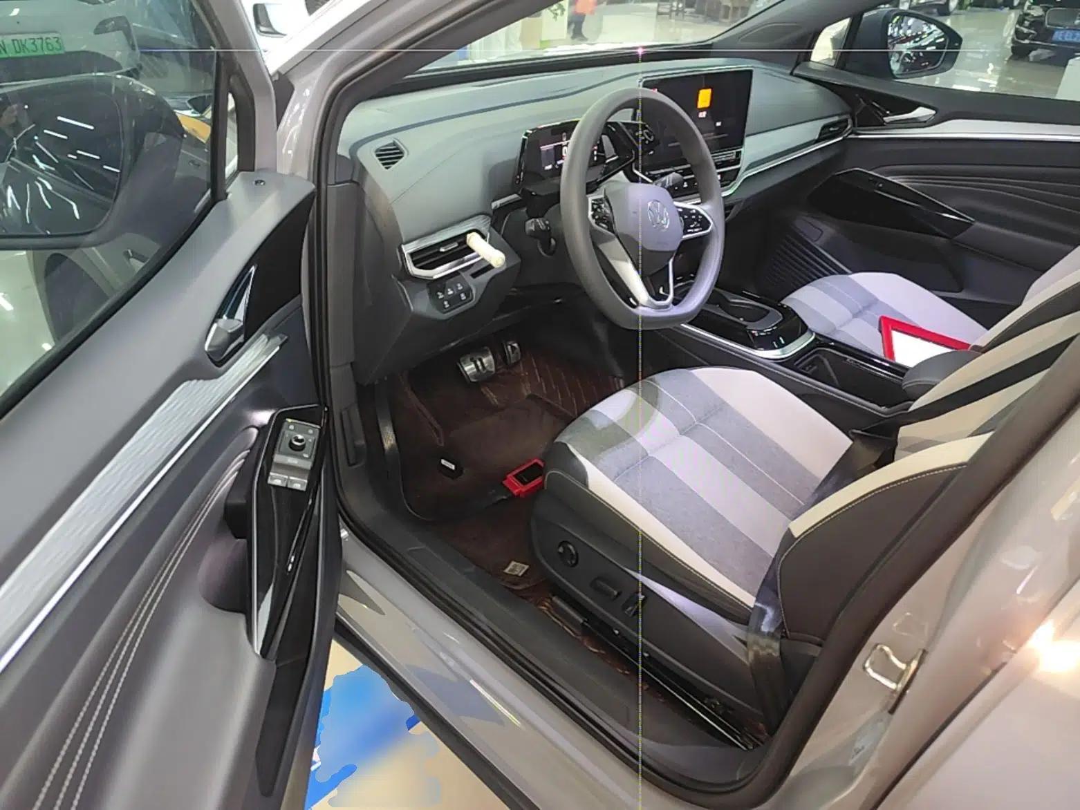 Volkswagen ID.4 CROZZ 2024 Pure Edition Limited Edition — миниатюра 18