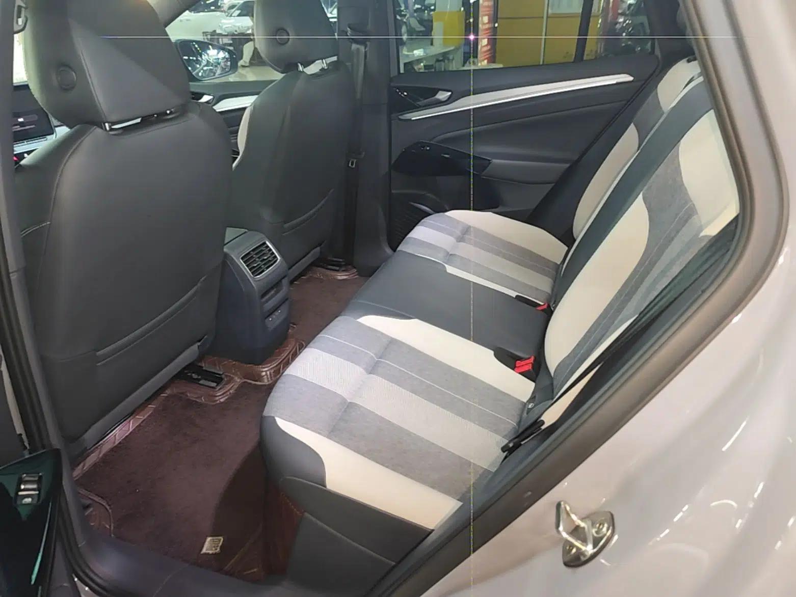 Volkswagen ID.4 CROZZ 2024 Pure Edition Limited Edition — миниатюра 20