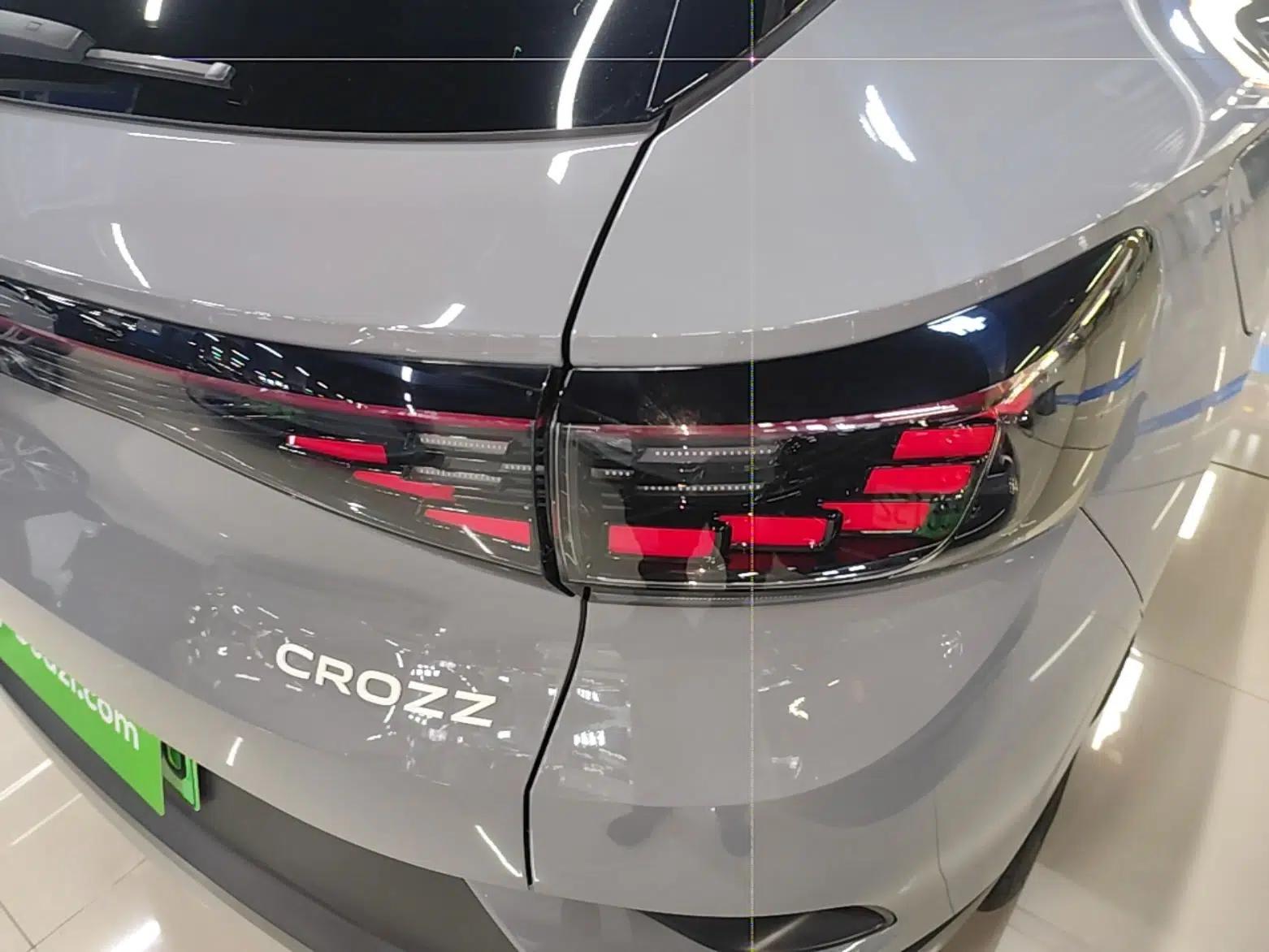 Volkswagen ID.4 CROZZ 2024 Pure Edition Limited Edition — миниатюра 9