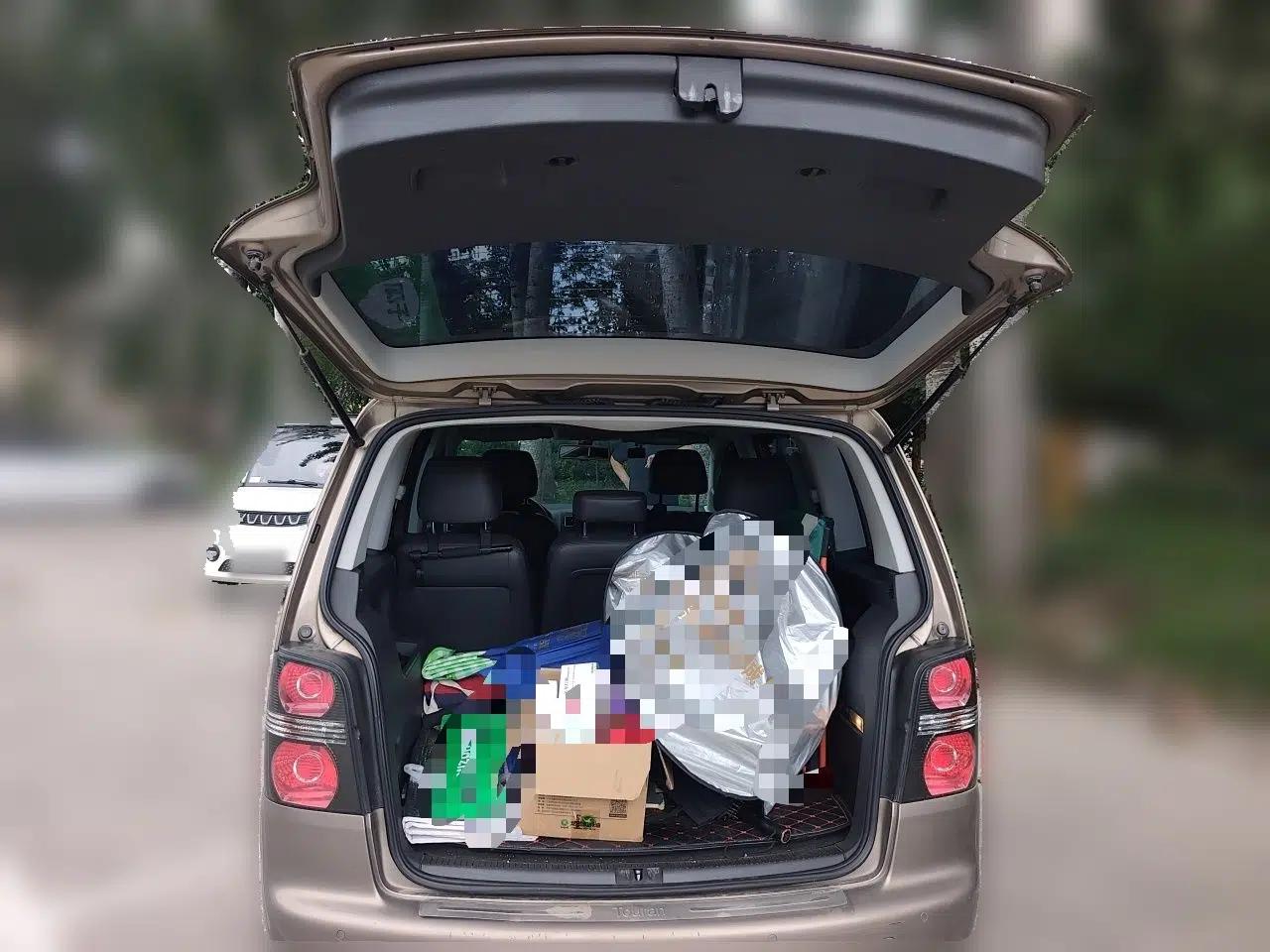Volkswagen Touran 2015 1.4T DSG Comfort Edition 5 Seats — миниатюра 19