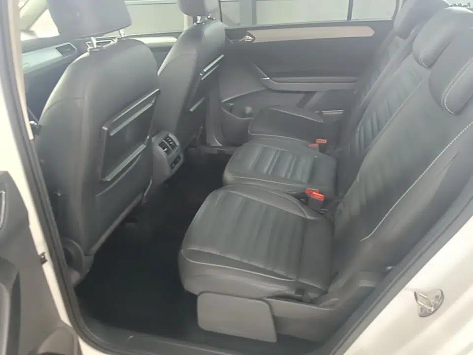 Volkswagen Touran 2016 Volkswagen Touran L 280TSI DSG Comfort Edition — миниатюра 20