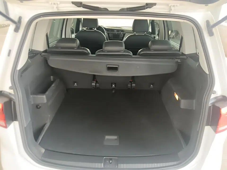 Volkswagen Touran 2016 Volkswagen Touran L 280TSI DSG Comfort Edition — миниатюра 22