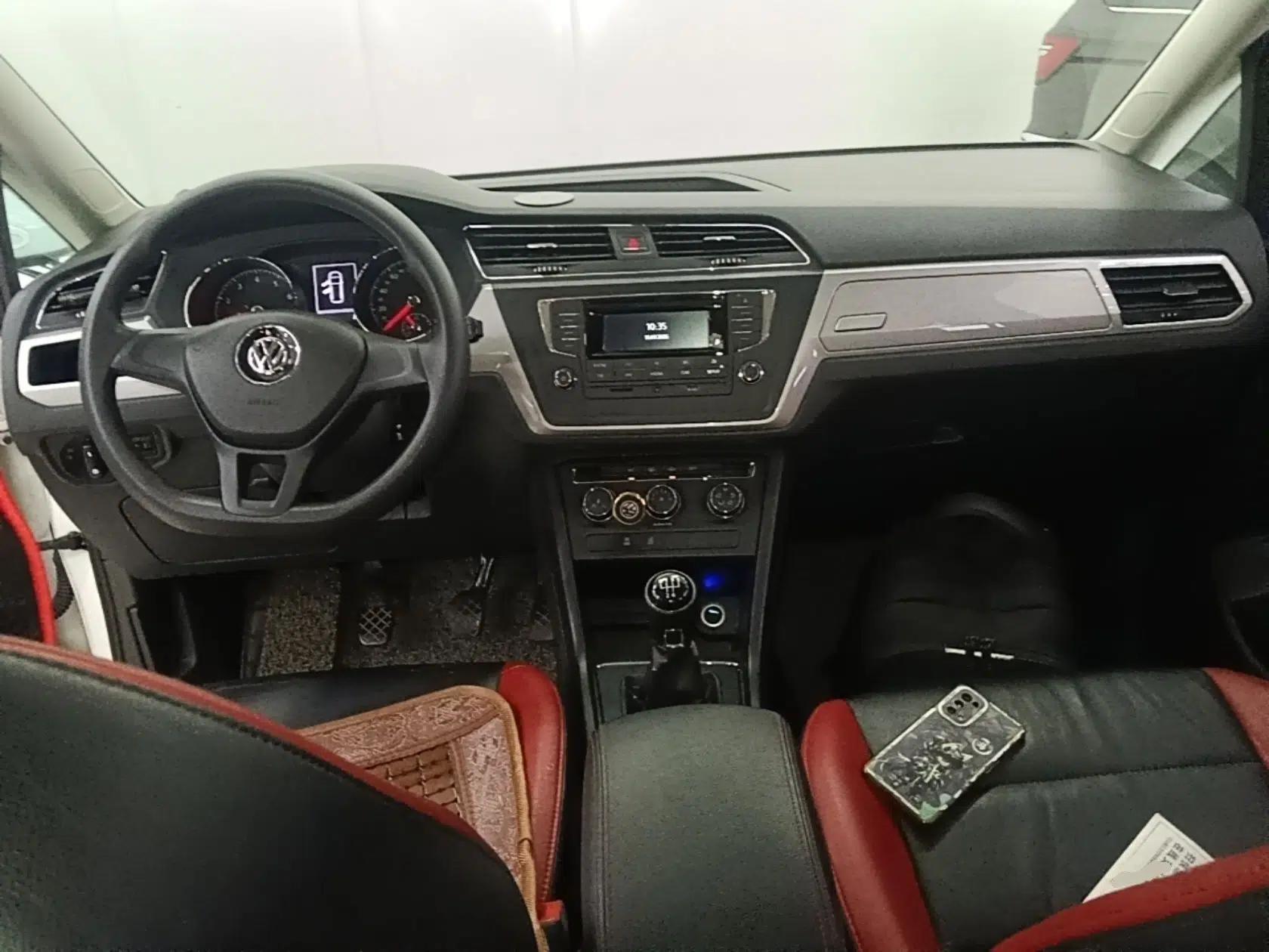 Volkswagen Touran 2016 Volkswagen Touran L 280TSI Manual Trend Edition — миниатюра 12