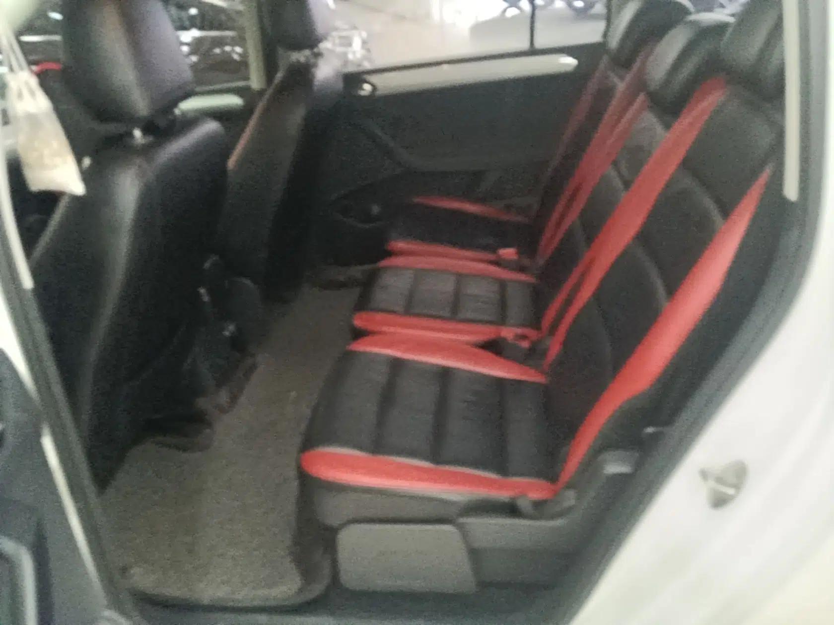 Volkswagen Touran 2016 Volkswagen Touran L 280TSI Manual Trend Edition — миниатюра 20