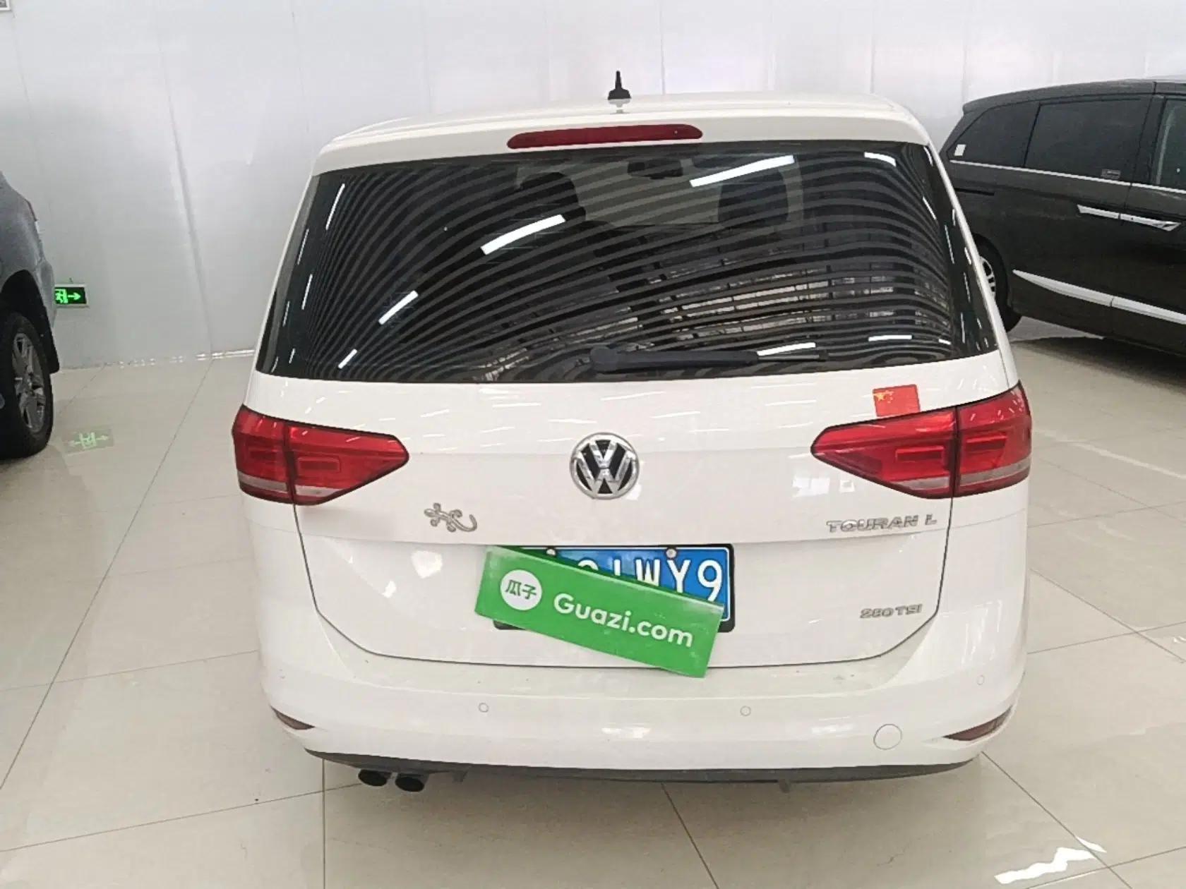 Volkswagen Touran 2016 Volkswagen Touran L 280TSI Manual Trend Edition — миниатюра 5