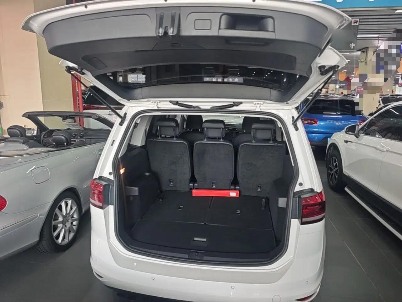 Volkswagen Touran 2018 Volkswagen Touran L 280TSI DSG Comfort Edition 7 Seats China V Emission Standard — миниатюра 27