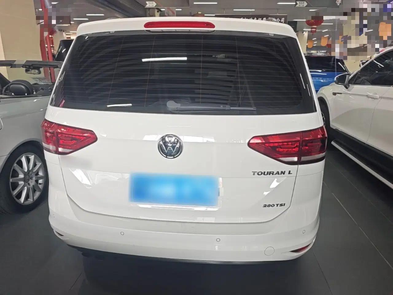Volkswagen Touran 2018 Volkswagen Touran L 280TSI DSG Comfort Edition 7 Seats China V Emission Standard — миниатюра 5