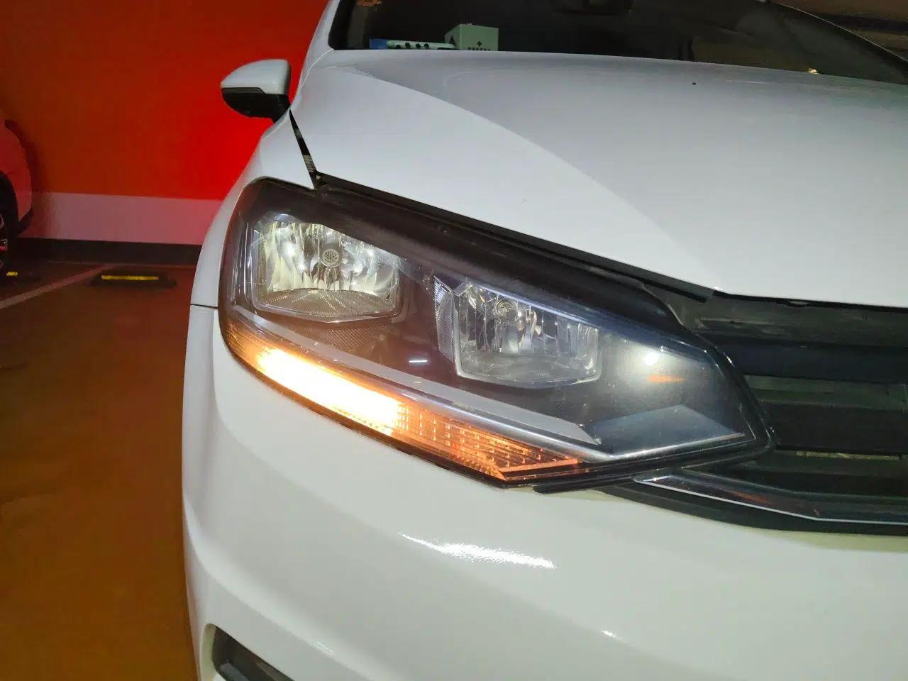 Volkswagen Touran 2016 Volkswagen Touran L 280TSI DSG Comfort Edition — миниатюра 7