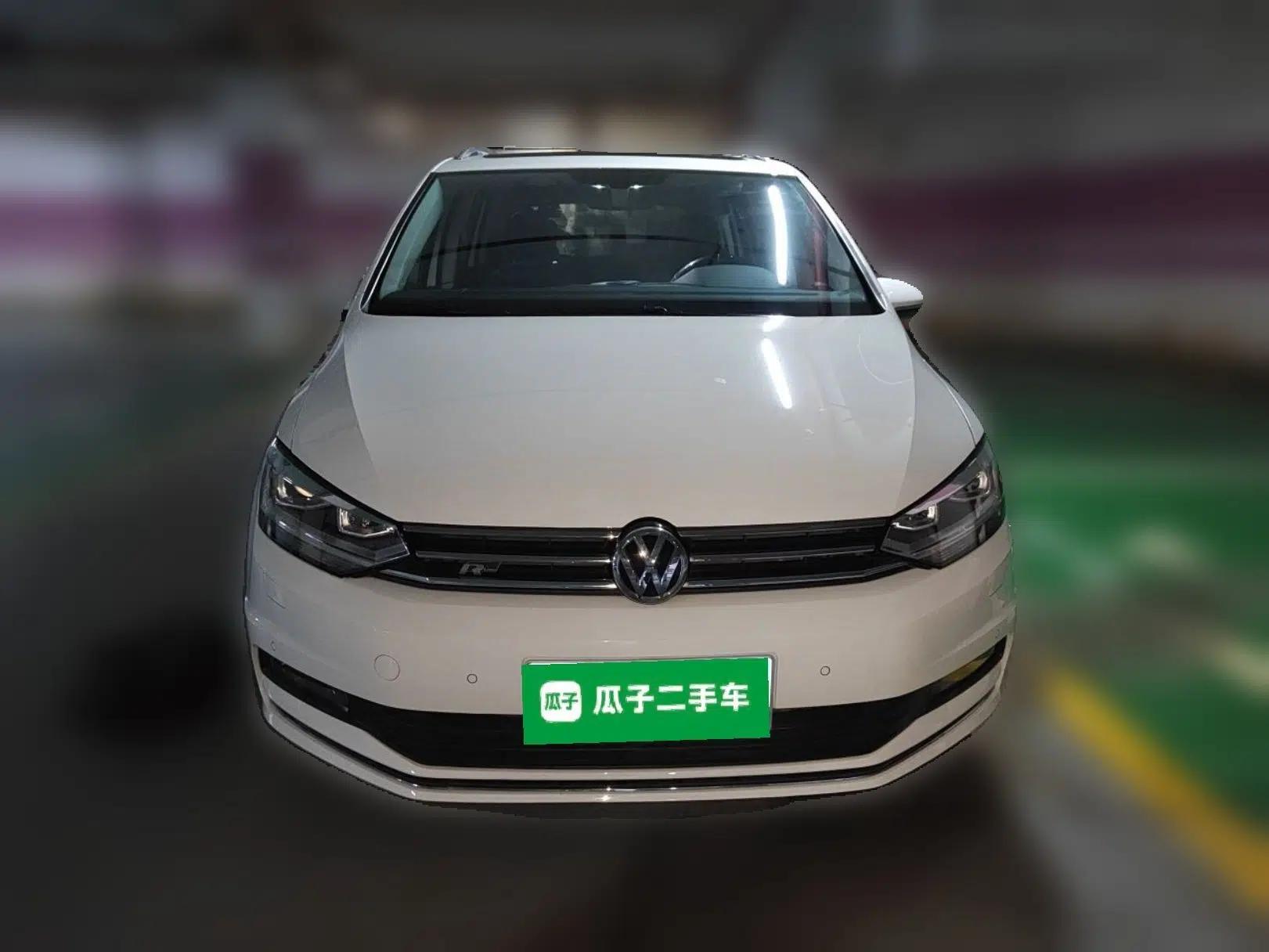 Volkswagen Touran 2018 Volkswagen Touran L 280TSI DSG Luxury Edition 6-seater — миниатюра 2
