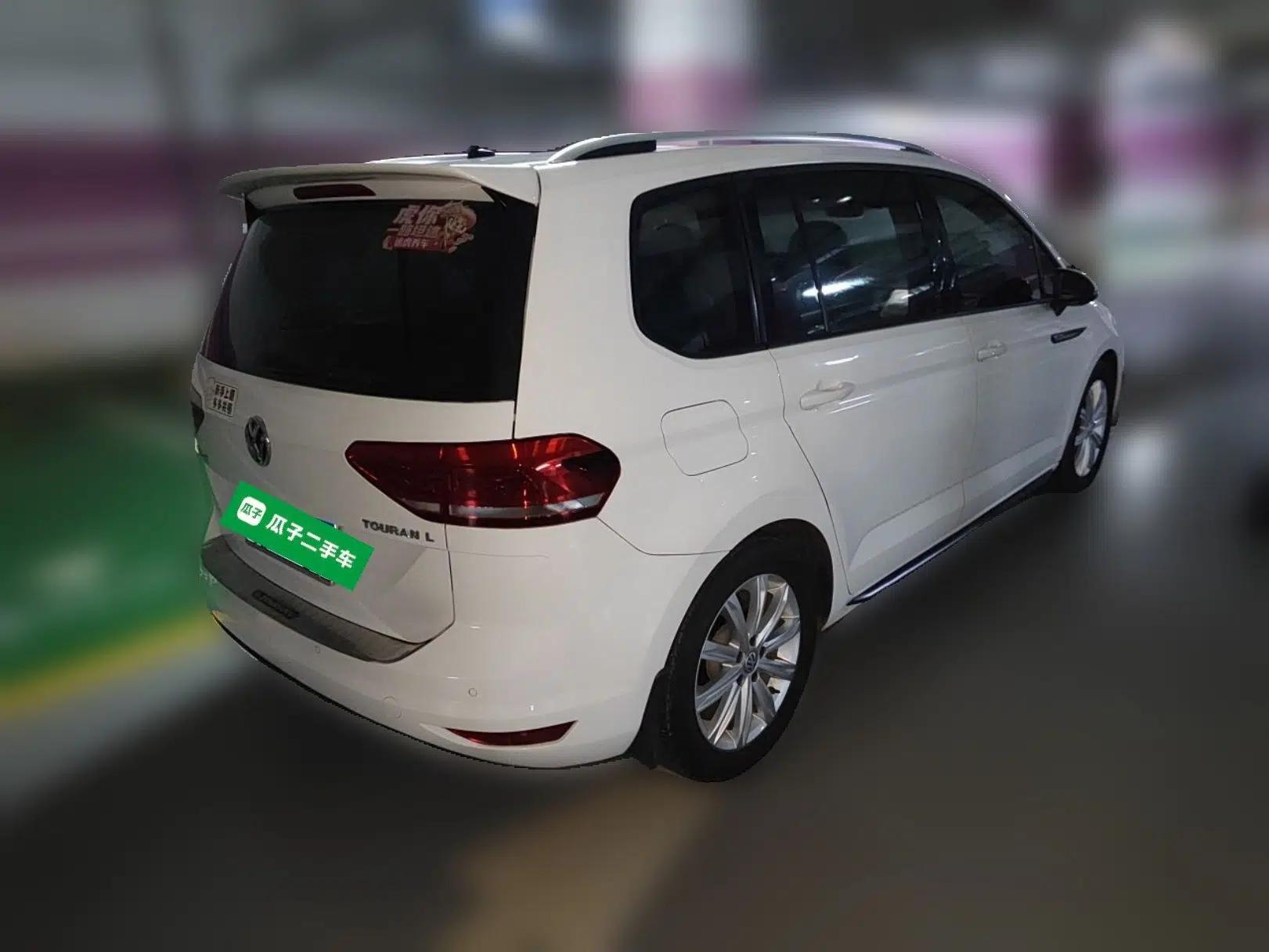 Volkswagen Touran 2018 Volkswagen Touran L 280TSI DSG Luxury Edition 6-seater — миниатюра 6