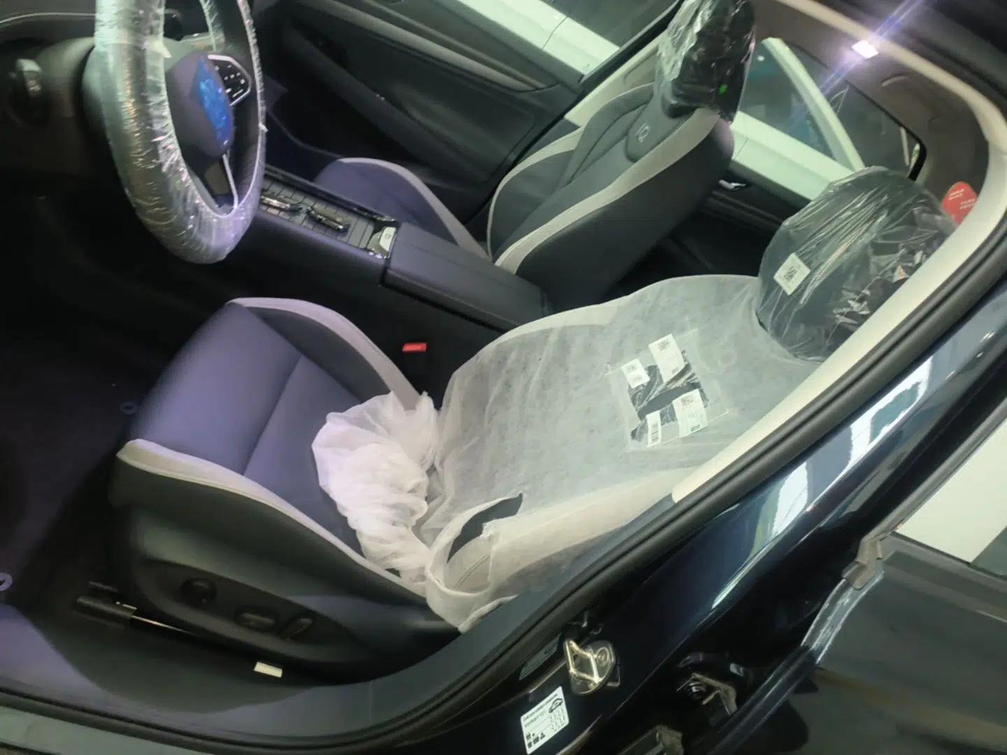 Volkswagen ID.7 VIZZION 2024 PRO Model — миниатюра 17