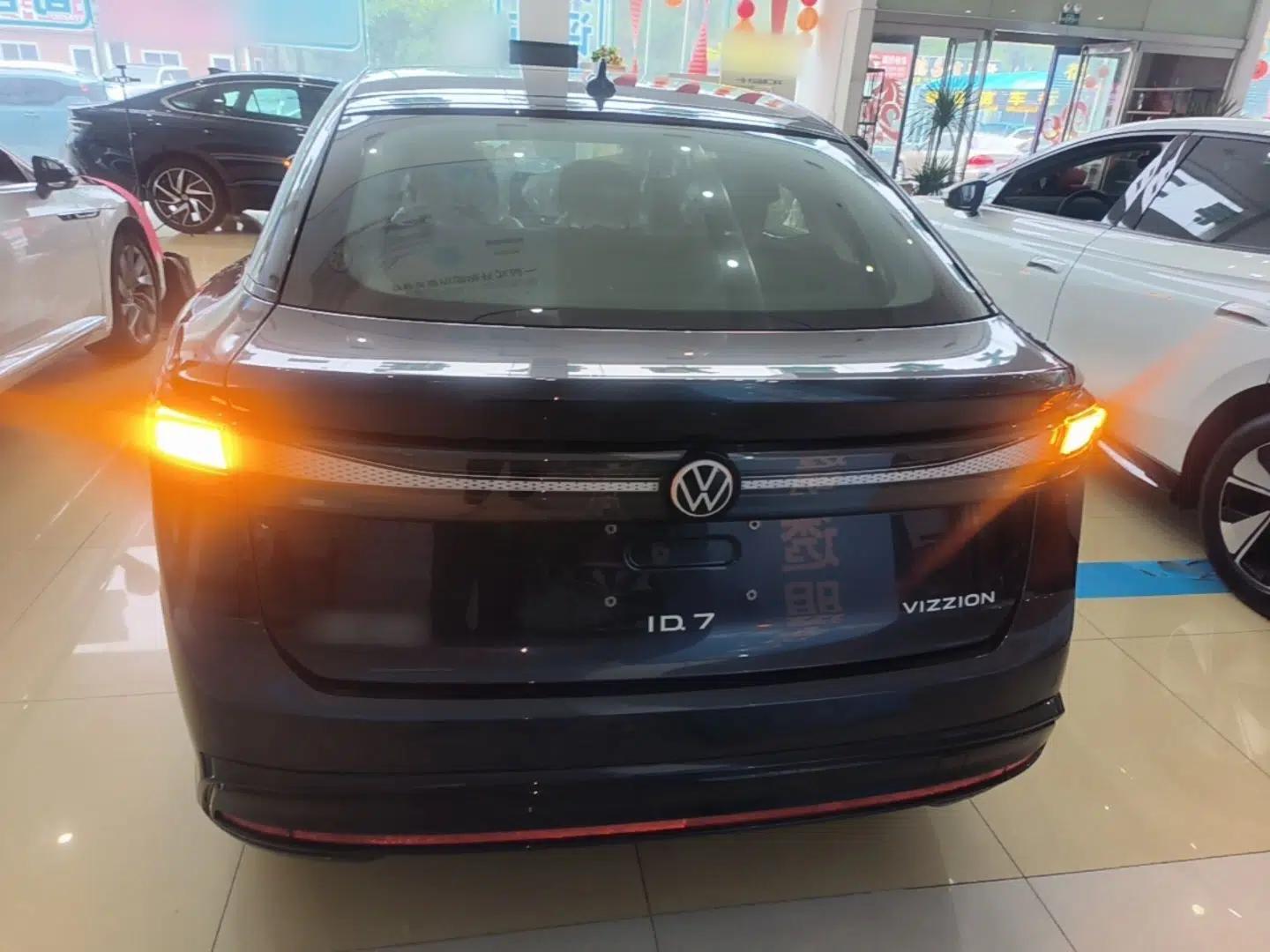 Volkswagen ID.7 VIZZION 2024 PRO Model — миниатюра 5