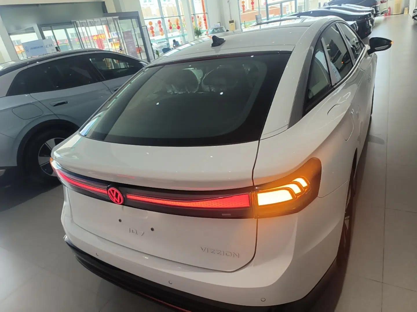 Volkswagen ID.7 VIZZION 2024 AIR model — миниатюра 5