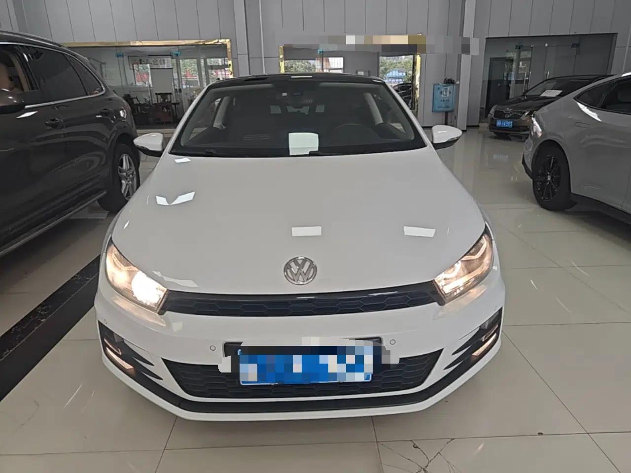 Volkswagen Scirocco 2015 1.4TSI Comfort Edition — миниатюра 2