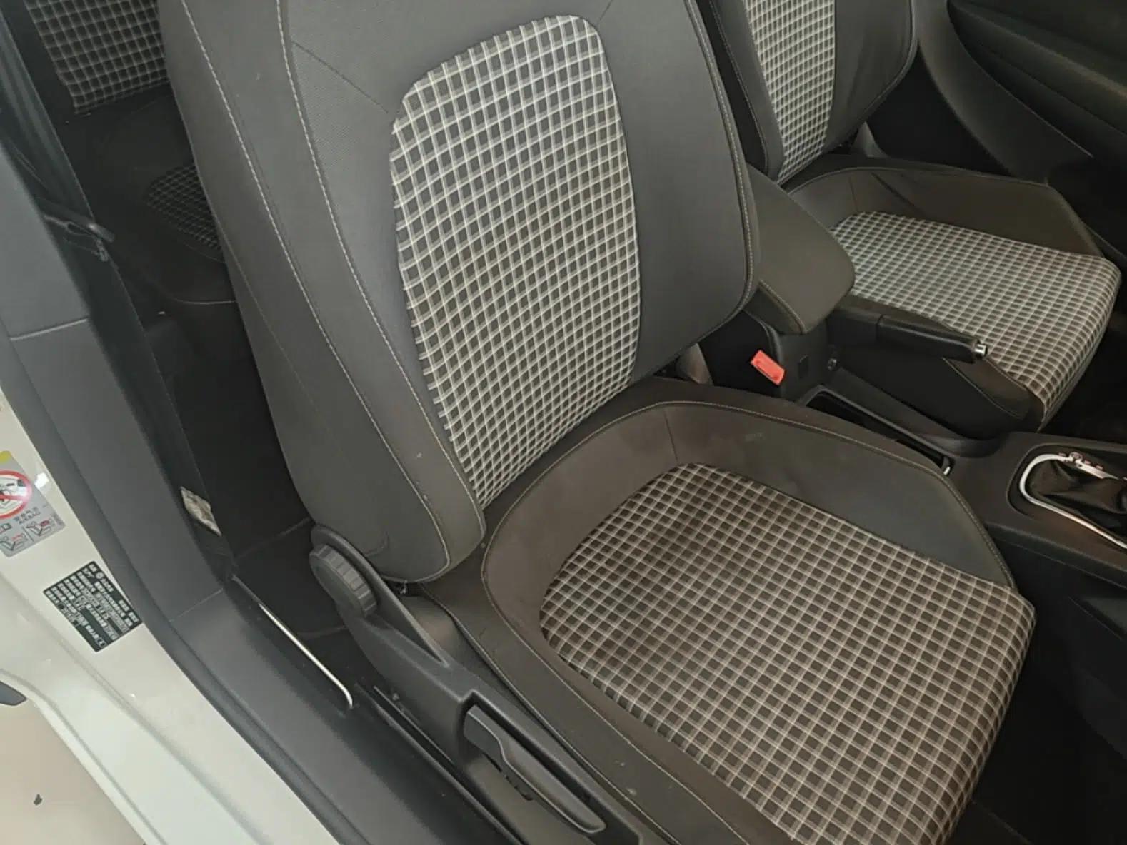 Volkswagen Scirocco 2015 1.4TSI Comfort Edition — миниатюра 19