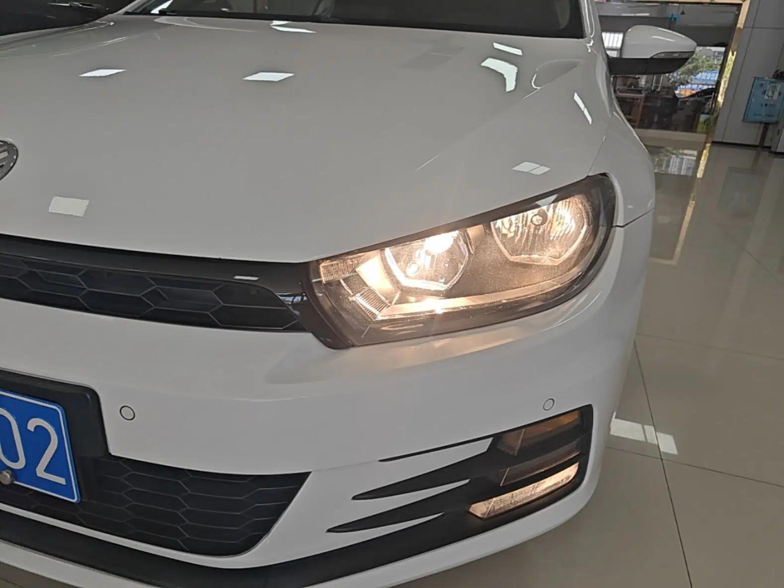 Volkswagen Scirocco 2015 1.4TSI Comfort Edition — миниатюра 8