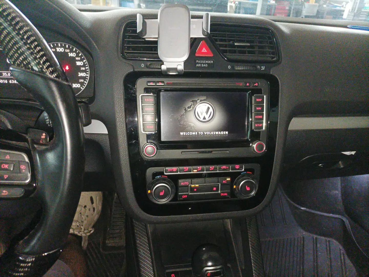 Volkswagen Scirocco 2011 R 2.0TSI — миниатюра 13