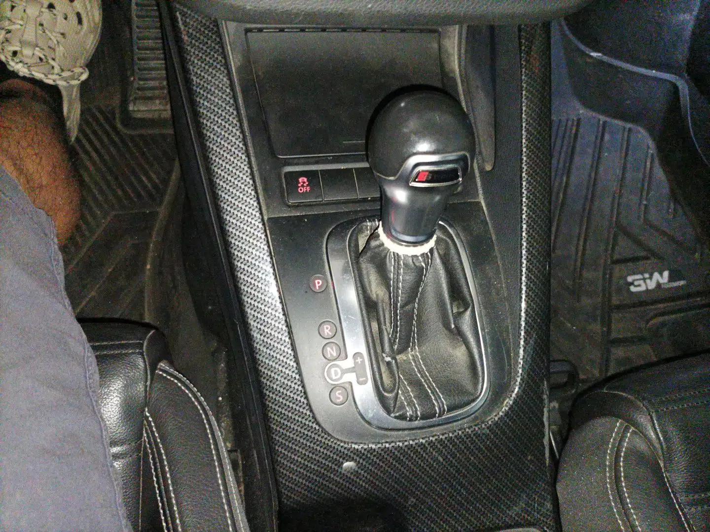Volkswagen Scirocco 2011 R 2.0TSI — миниатюра 14