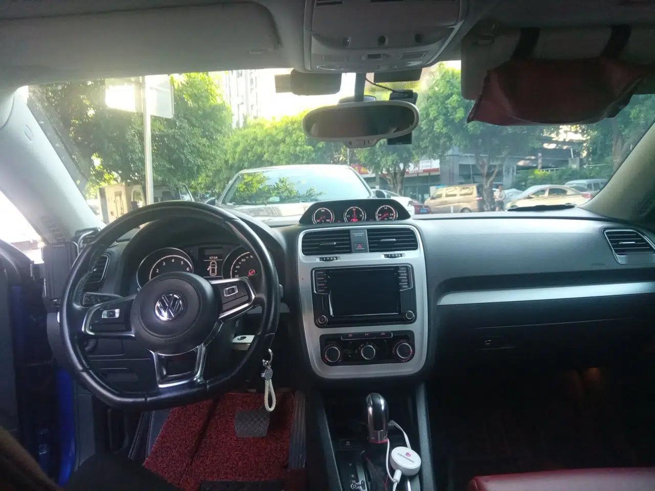 Volkswagen Scirocco 2015 1.4TSI Comfort Edition — миниатюра 9