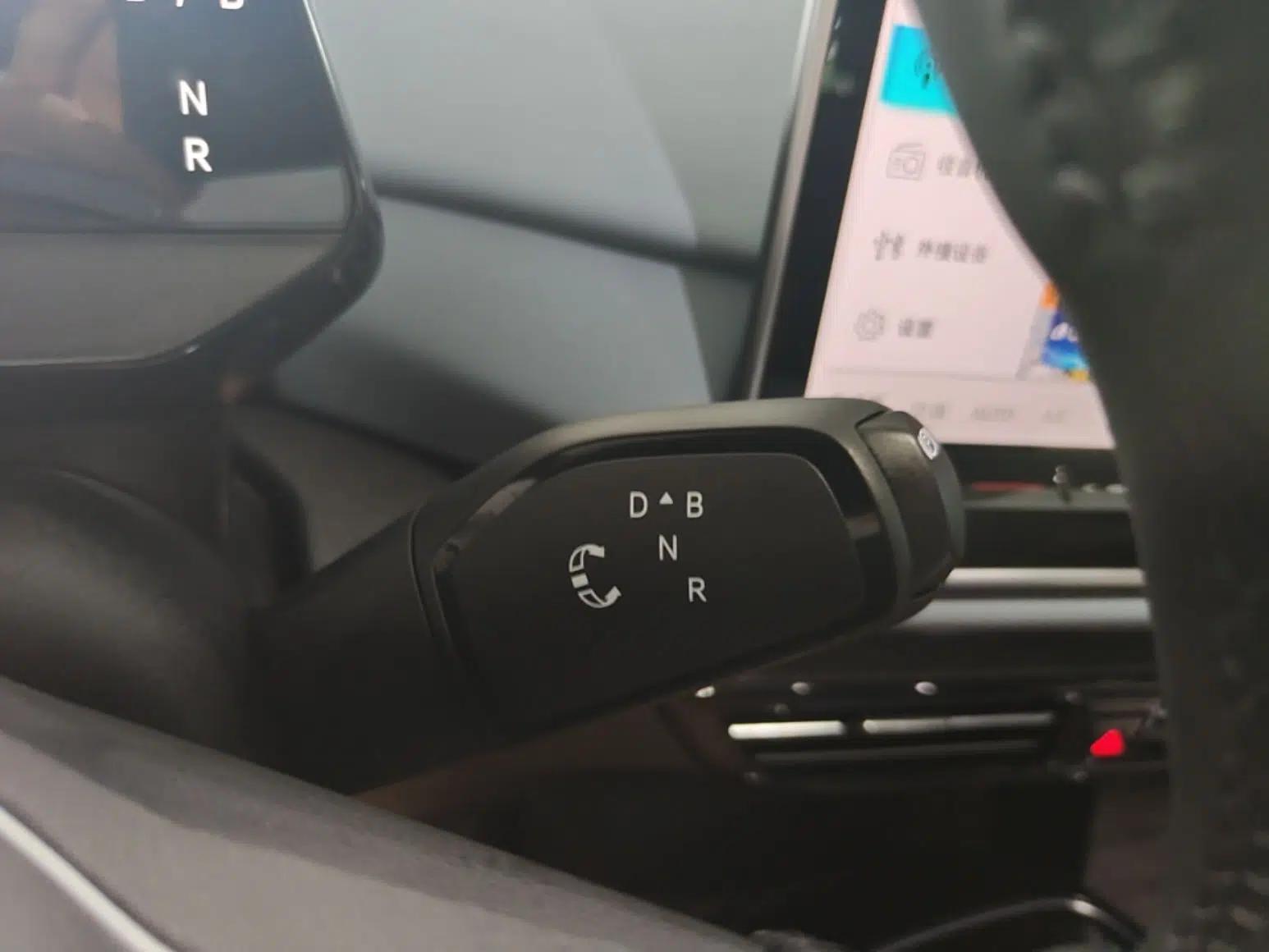 Volkswagen ID.4 X 2025 Smart Version Pure & Intelligent Enjoyment Edition — миниатюра 16