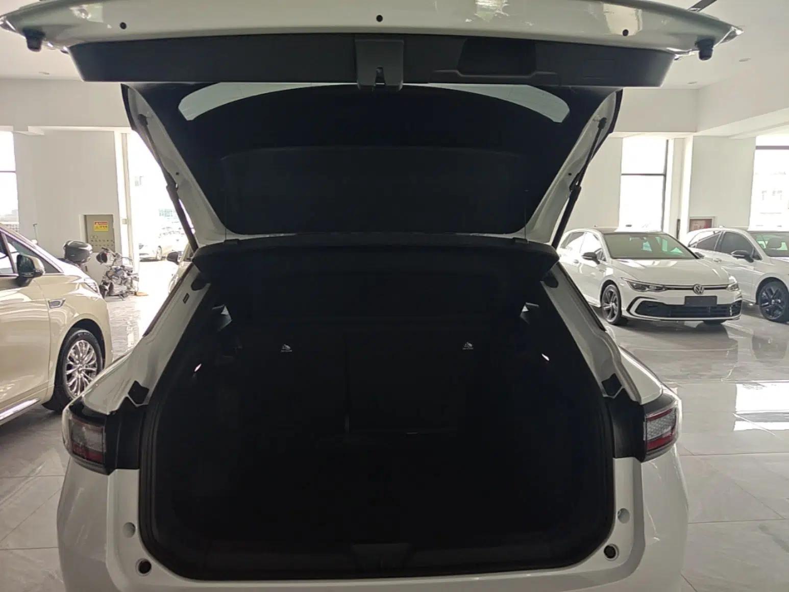 Volkswagen ID.4 X 2025 Smart Version Pure & Intelligent Enjoyment Edition — миниатюра 22