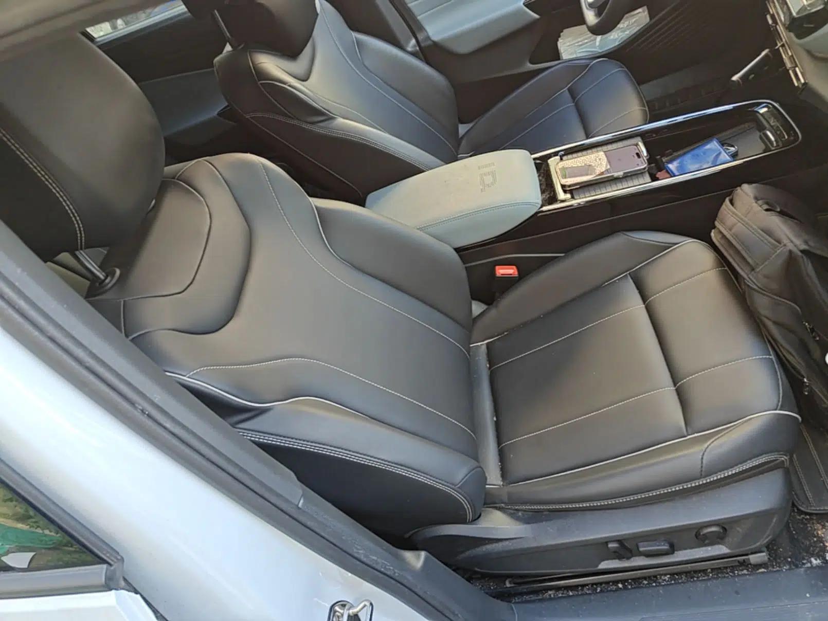 Volkswagen ID.4 X 2022 Pure Long-Range Version — миниатюра 19