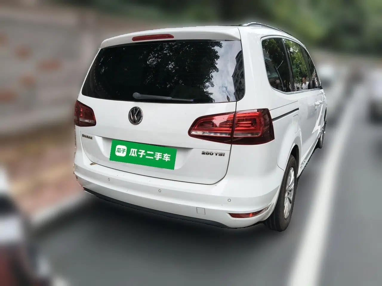 Volkswagen Sharan 2016 280TSI Enjoyment Model 7-Seater — миниатюра 6